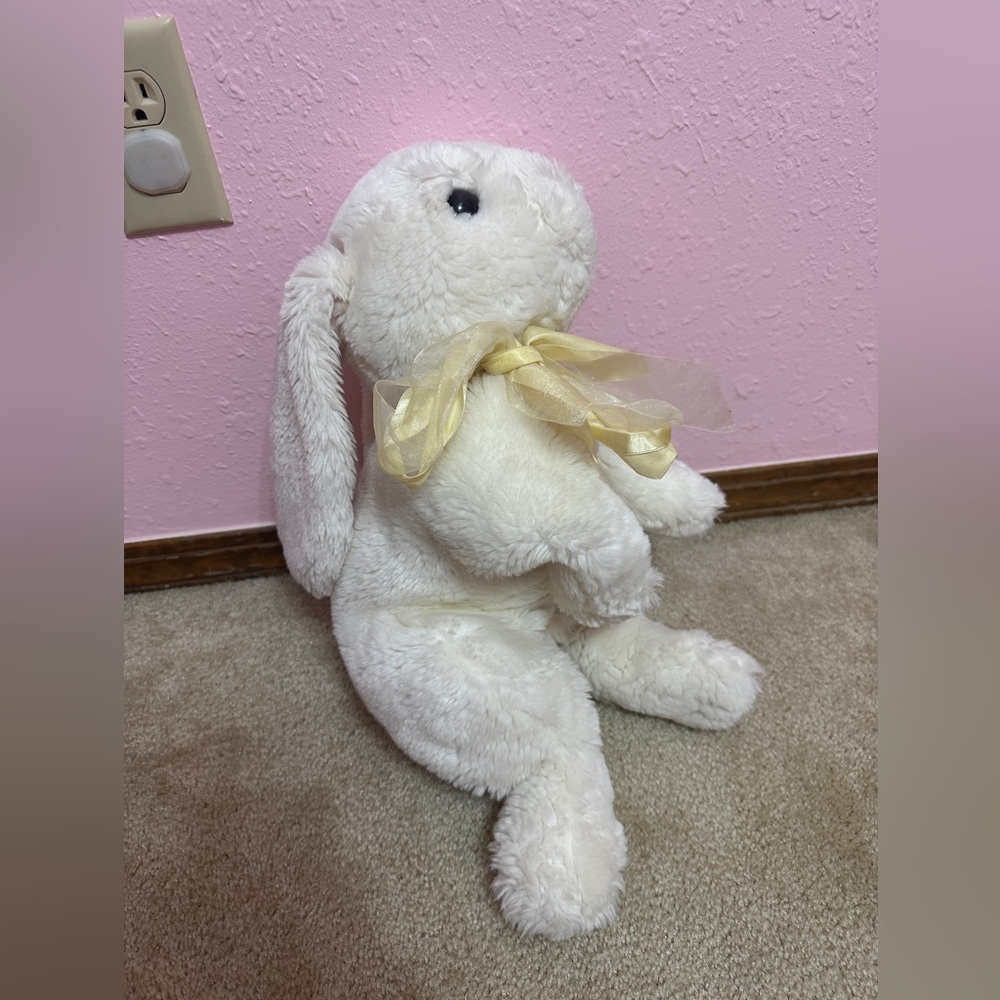 Commonwealth White Floppy Bunny Rabbit Plush 17” Yellow Ribbon HTF Toy